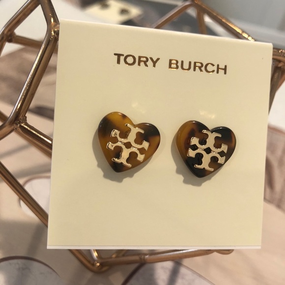 πSALEπ NEW Tory Burch Heart Tilsim Earring - Picture 3 of 11
